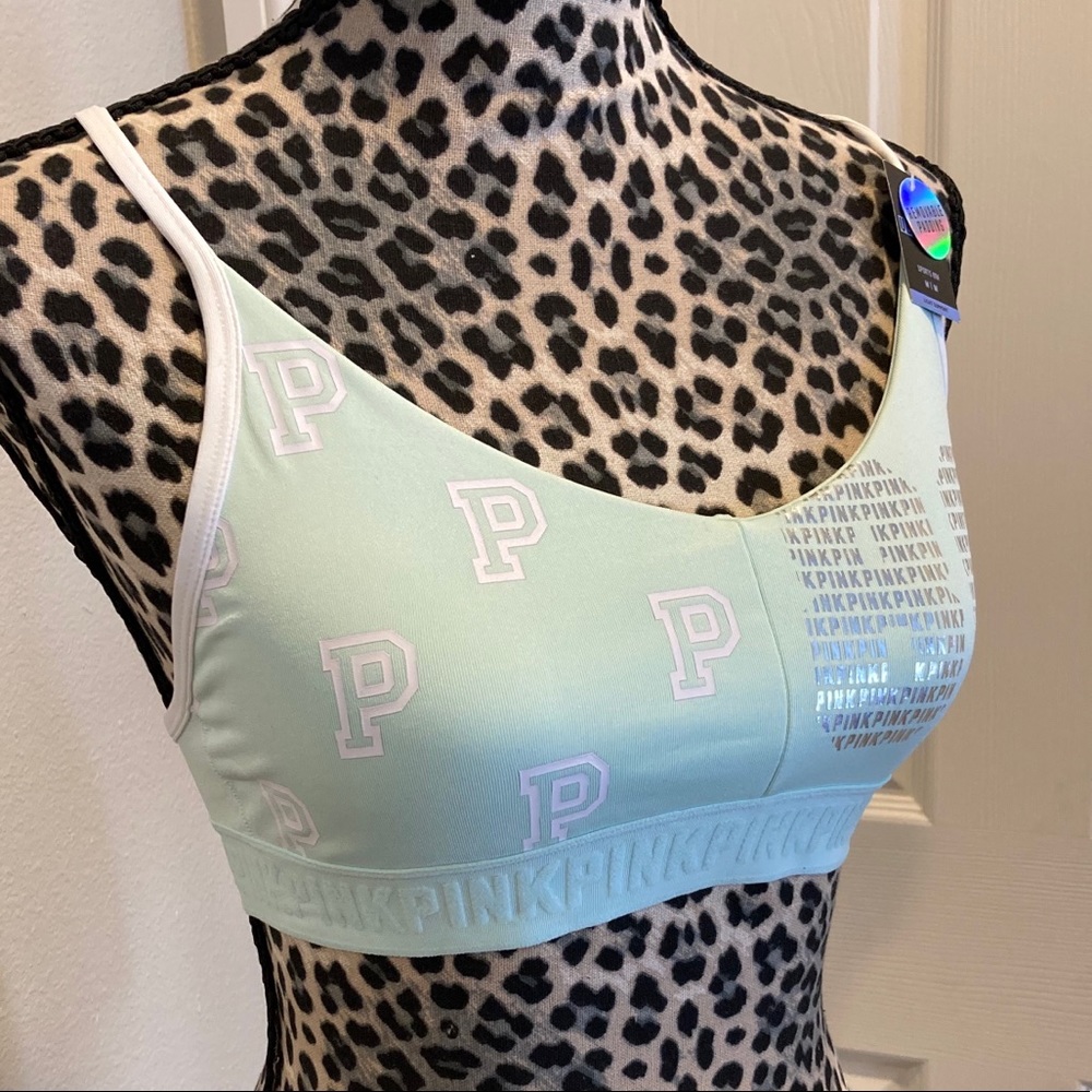 NWT VS PINK Ultimate Sports Bra